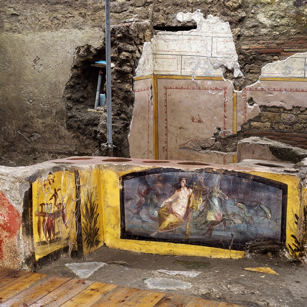 别的简报 | 考古学家在庞贝古城发现了古罗马小吃摊