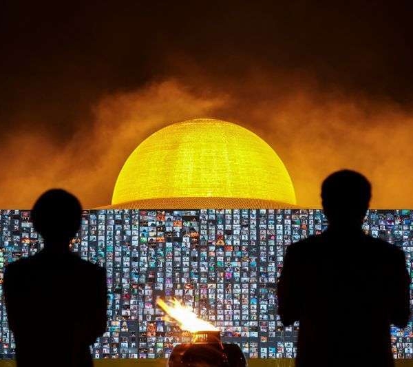 别的简报｜泰国20多万名佛教信徒通过 Zoom 庆祝宗教节日